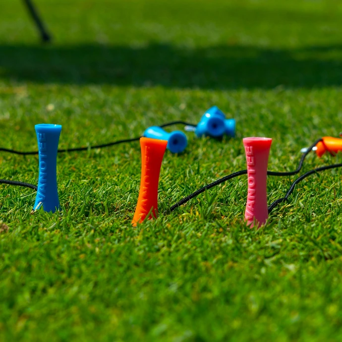 Grand tee de golf Vanotee, couleurs bleu orange rose