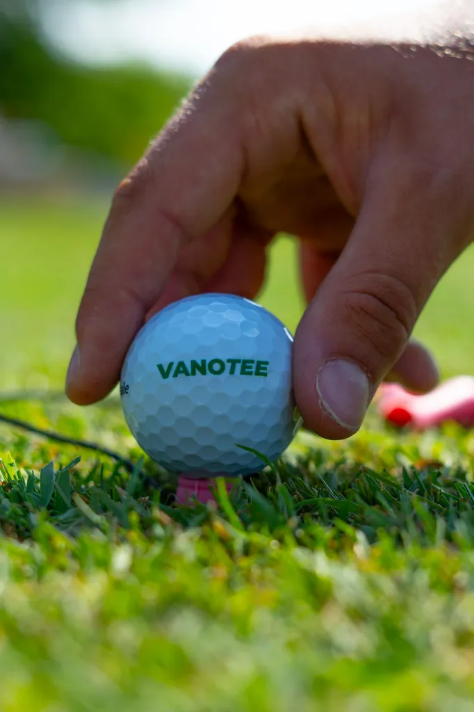 Tee de golf Vanotee Rose 3.webp